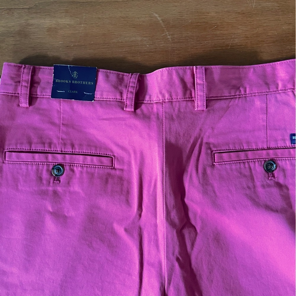 Brooks Brothers Clark Chino Pants — Size 32 x 32 - Picture 3 of 7